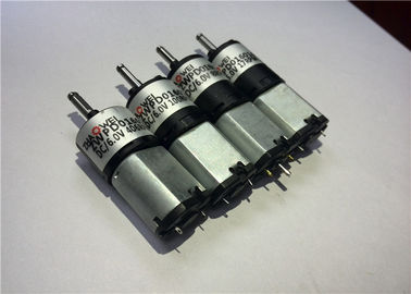 金属シャフトの変速機が付いている 6V 評価の電圧減少の金属ギヤ モーター